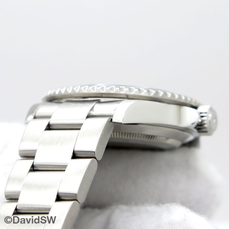 Rolex 16610LV Submariner “Flat 4” - Image 8