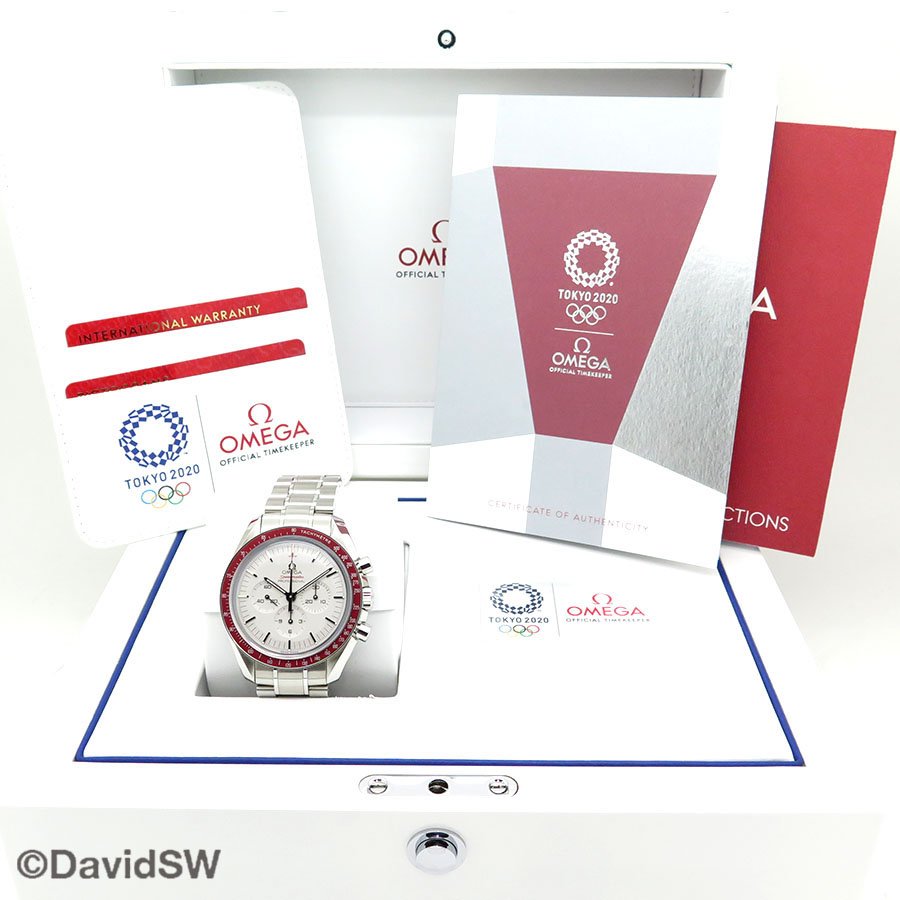 Omega Speedmaster Moonwatch ??Tokyo 2020?? Limited Edition with Silver Dial - Image 2