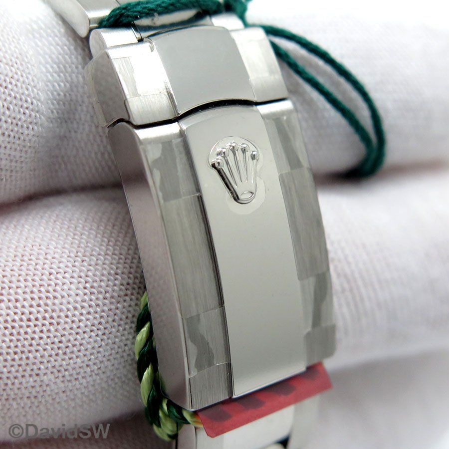 Rolex 126334 Datejust 41 with Azzurro Blue Roman Dial on Oyster (New Old Stock) - Image 7