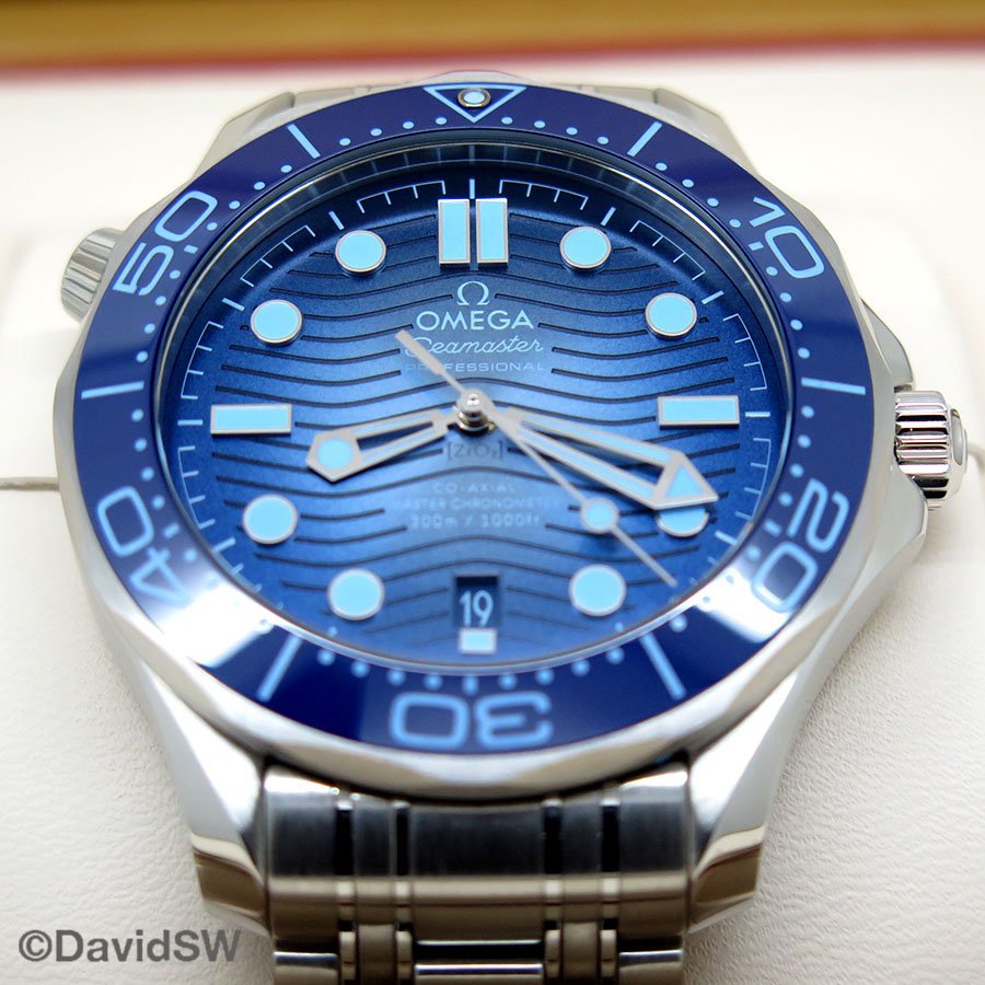 Omega Seamaster Diver 300m “Summer Blue” - Image 3