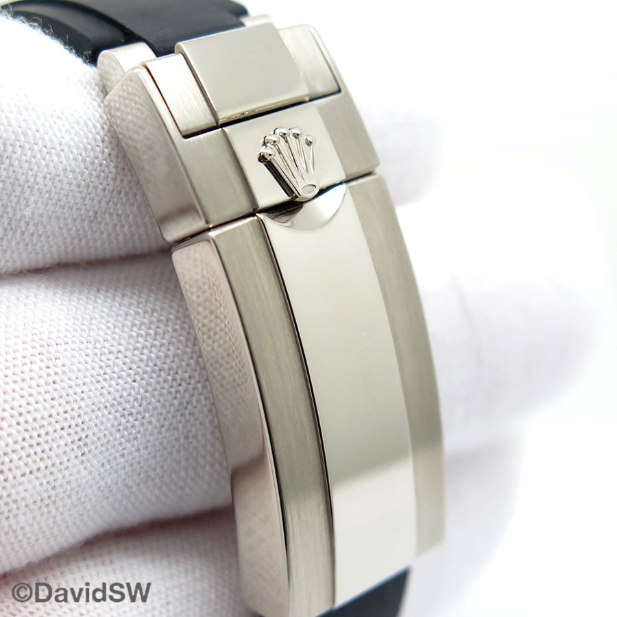 Rolex 126519LN Cosmograph Daytona 18K White Gold with Black Dial on Oysterflex - Image 7