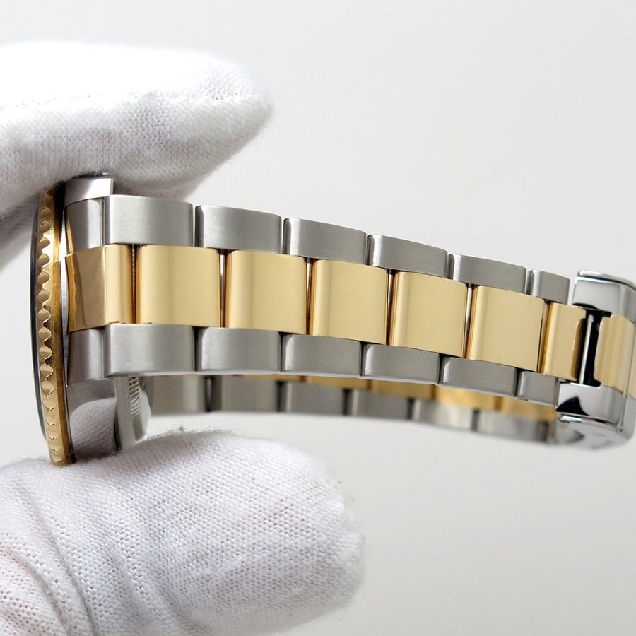 Rolex 16613LB Submariner 18K/SS with Blue Dial - Image 13