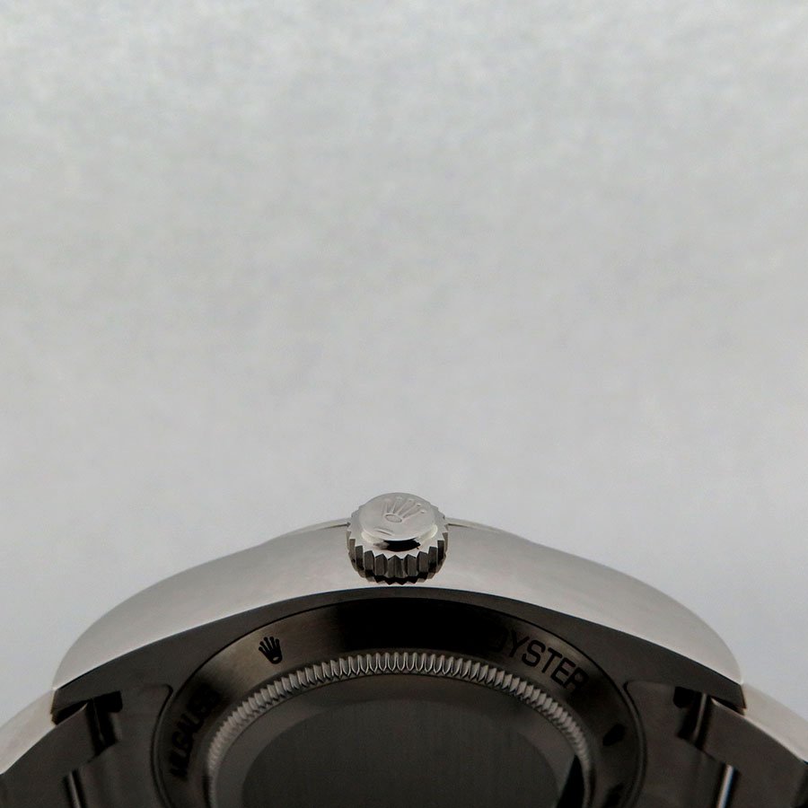 Rolex 116400GV Milgauss with Black Dial (New Old Stock) - Image 4