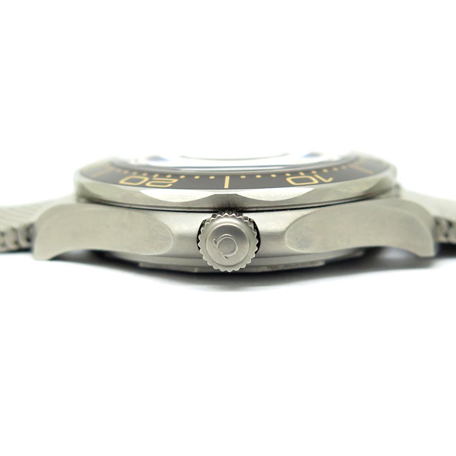 Omega Seamaster Diver 300m '007 Edition Titanium - Image 5