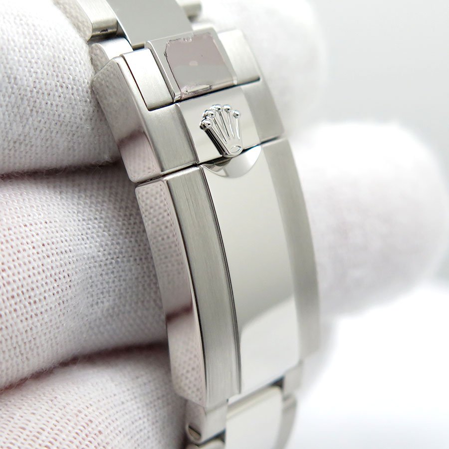 Rolex 126506 Cosmograph Daytona Platinum with Ice Blue Diamond Baguette Dial - Image 8