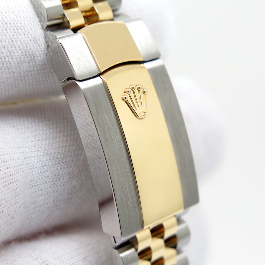 Rolex 126233 Datejust 18K/SS with Olive Green Roman Diamond VI/IX Dial on Jubilee - Image 6