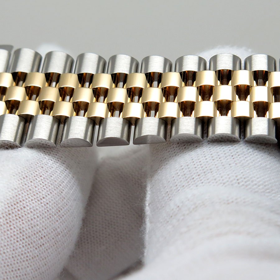 Rolex 126233 Datejust 18K/SS with Olive Green Roman Diamond VI/IX Dial on Jubilee - Image 7