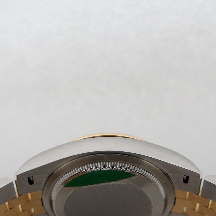 Rolex 126233 Datejust 18K/SS with Olive Green Roman Diamond VI/IX Dial on Jubilee - Image 4